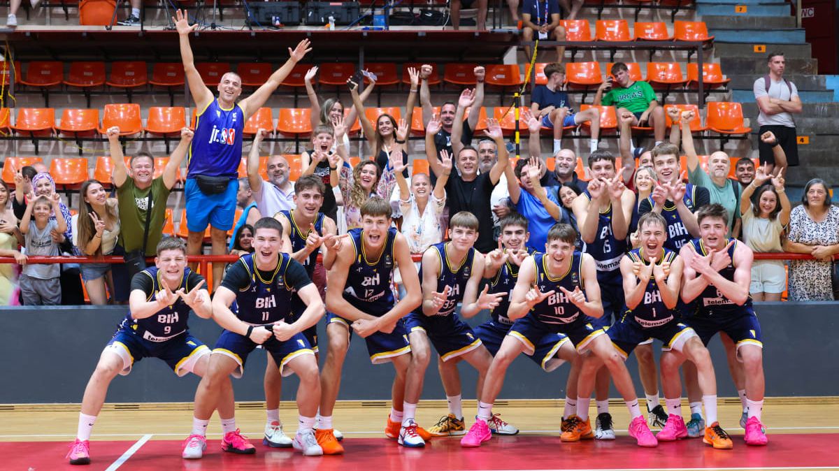 Mladi Zmajevi nakon drame i produžetka izborili polufinale Evropskog prvenstva