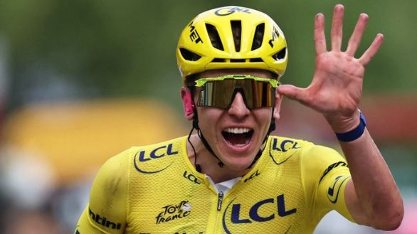 Tadej Pogačar ispisao historiju: Osvojio peti Tour de France i ušao među najveće ikada
